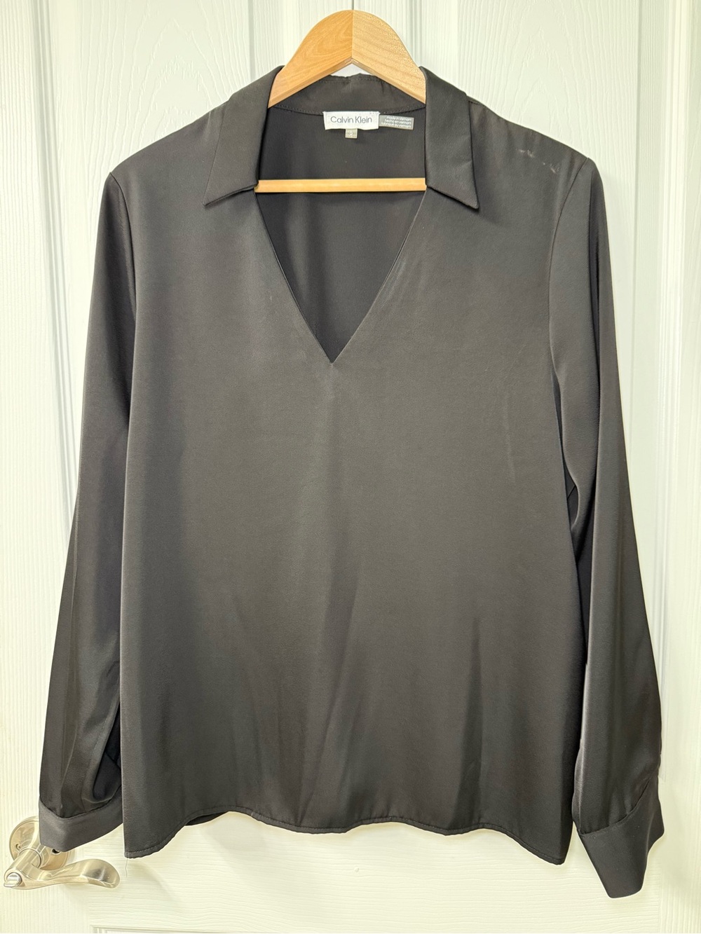 Calvin Klein Black V-Neck Long Sleeve Blouse